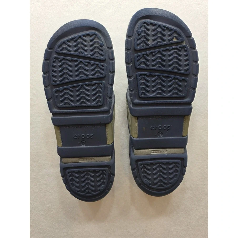 Crocs Croslite A9 Men's Blue & Gray Thong Flip-Flop Sandals. Size 12